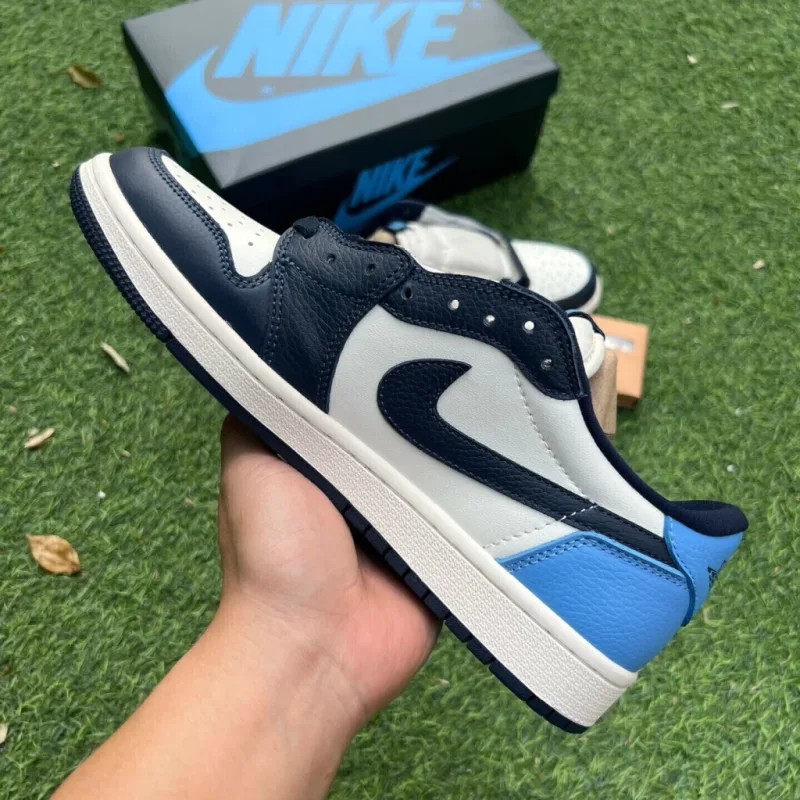 Tênis Air Jordan 1 Low - Obsidian
