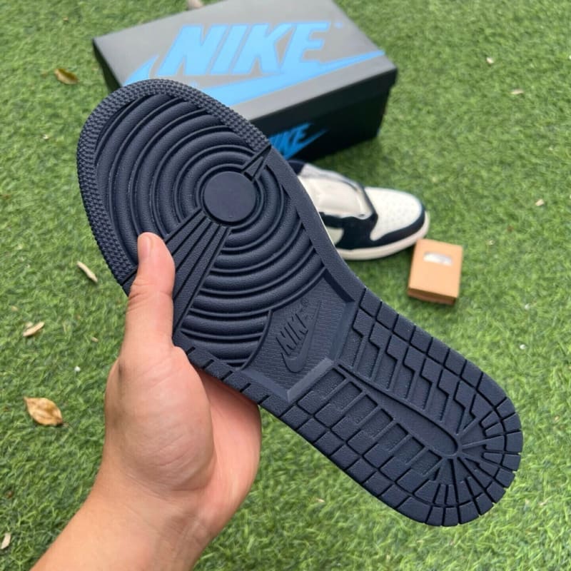 Tênis Air Jordan 1 Low - Obsidian