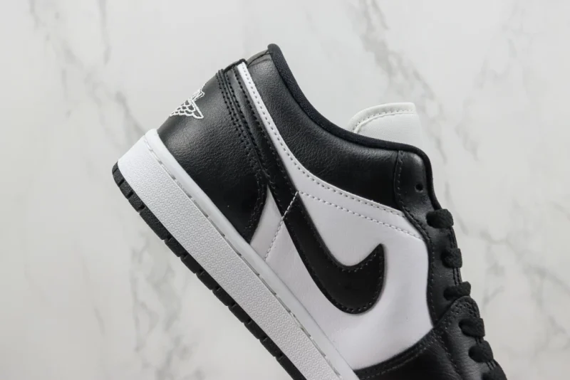 Tênis Air Jordan 1 Low - Panda