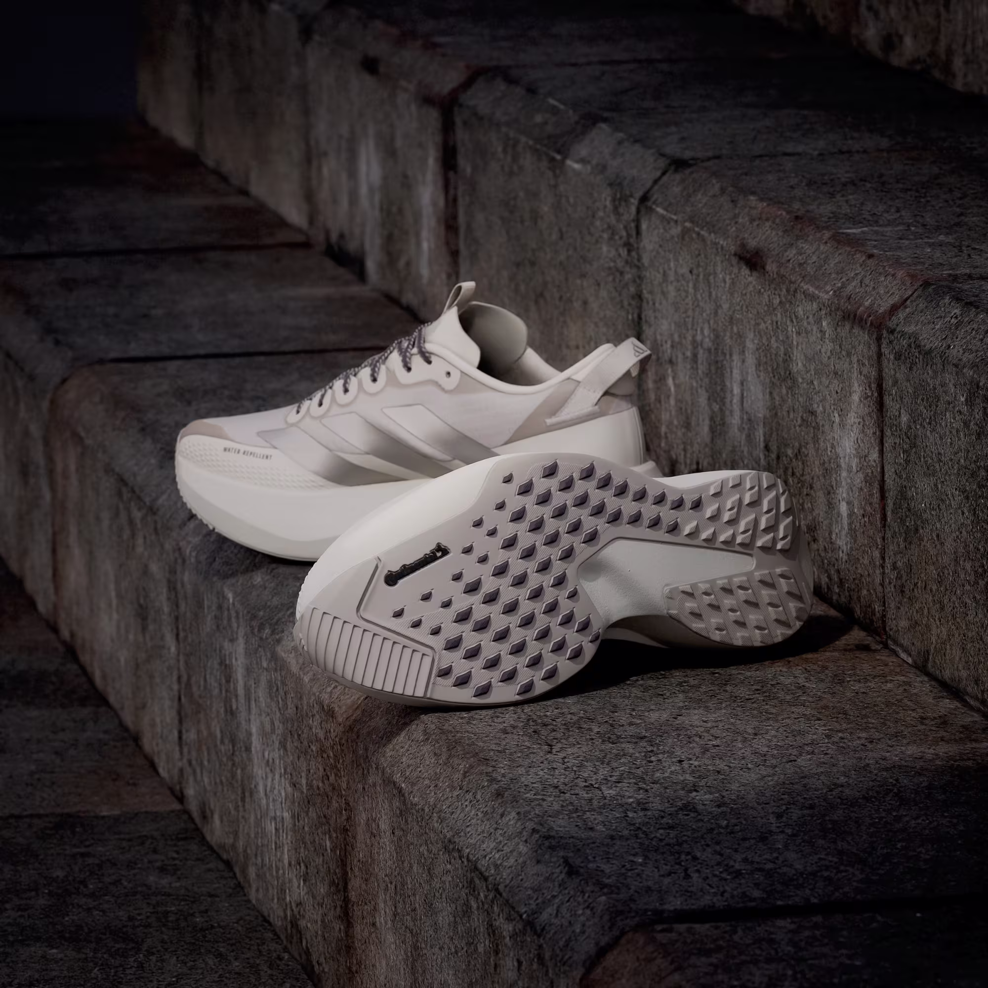 Tênis Adidas Adizero Evo SL Atr Feminino - Bege