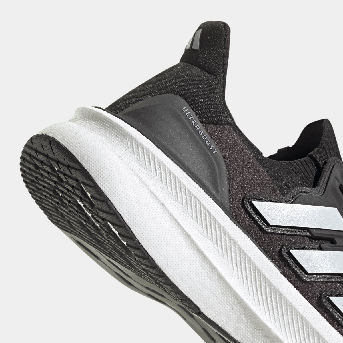 Tênis Adidas Ultraboost 5 Feminino - Chumbo | Branco