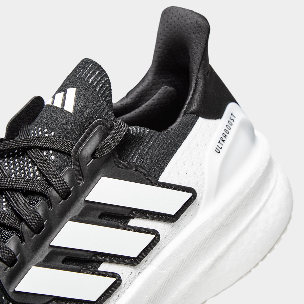 Tênis Adidas Ultraboost 5 Masculino - Preto | Branco