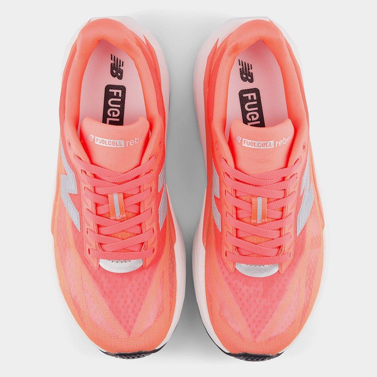 Tênis New Balance Fuelcell Rebel V5 Feminino - Laranja