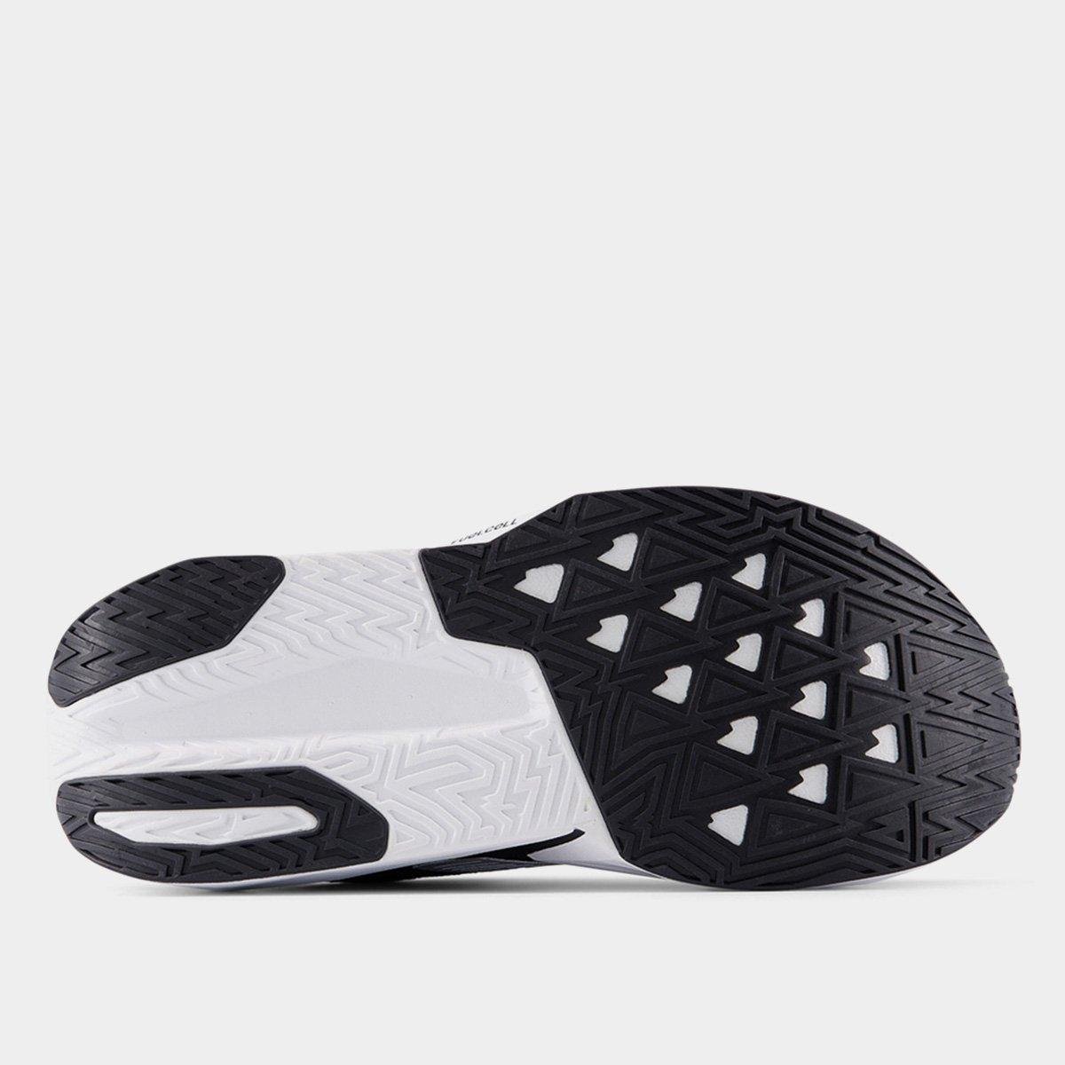 Tênis New Balance Fuelcell Rebel V5 Feminino - Preto+Branco