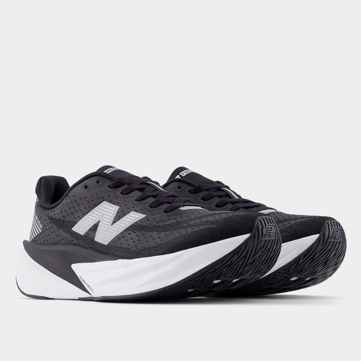 Tênis New Balance Fuelcell Rebel V5 Masculino - Preto+Branco