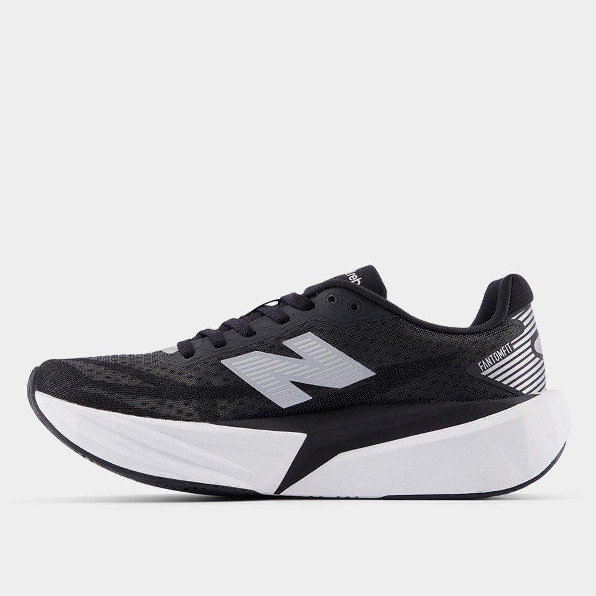 Tênis New Balance Fuelcell Rebel V5 Masculino - Preto+Branco