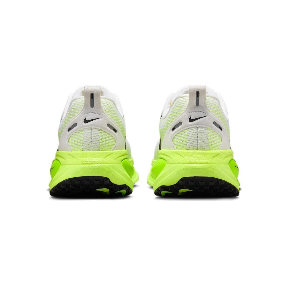 Tênis Nike Vomero 18 Feminino - Branco | Verde