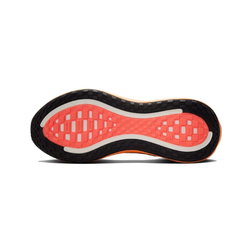 Tênis Nike Vomero 18 Plus Masculino - Laranja