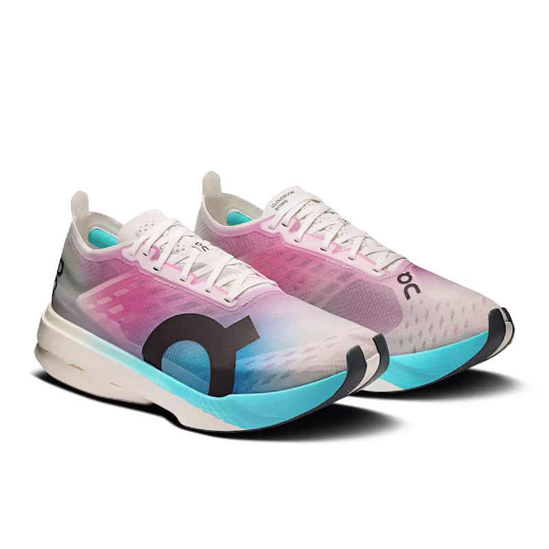 Tênis ON Cloudboom Strike Feminino - White  |  Horizon