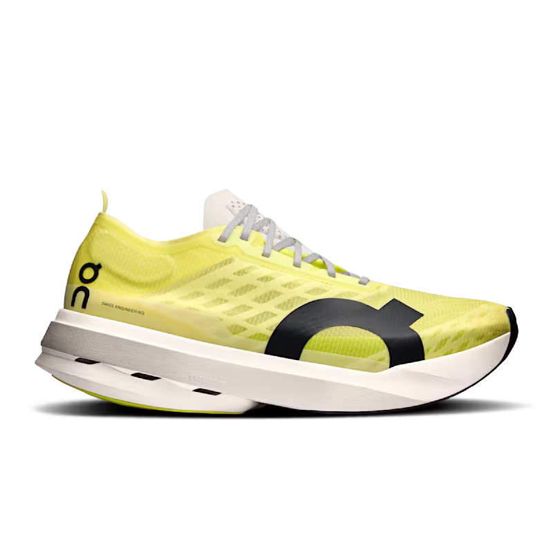 Tênis ON Cloudboom Strike Masculino - Limelight  |  Wolf