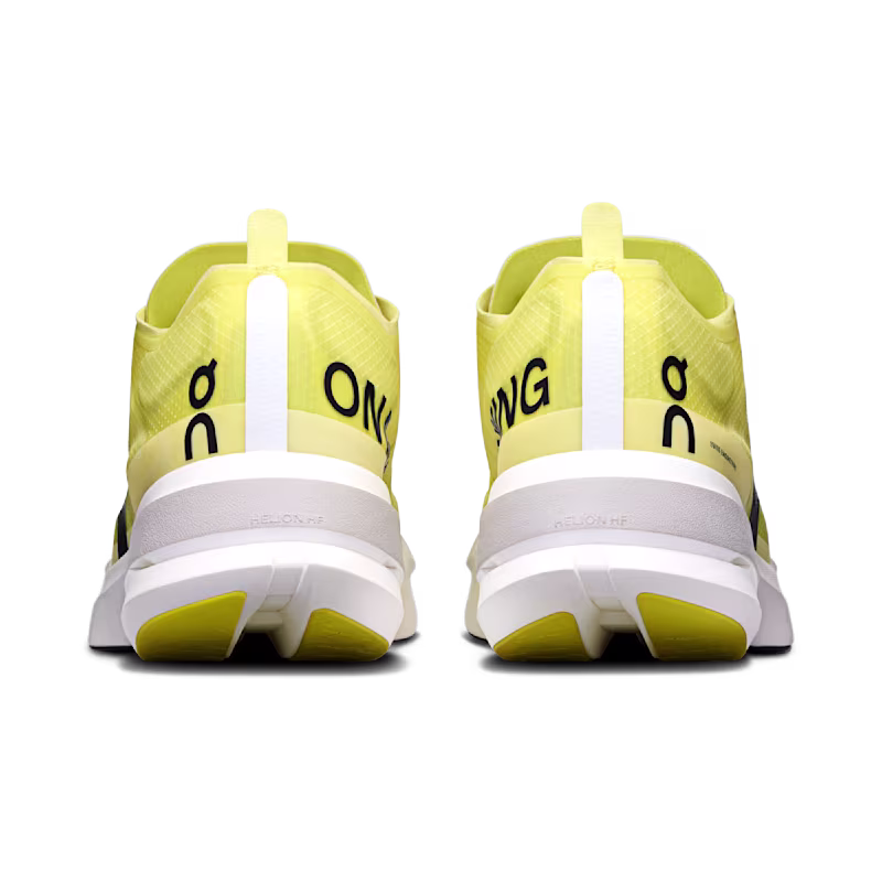 Tênis ON Cloudboom Strike Masculino - Limelight  |  Wolf